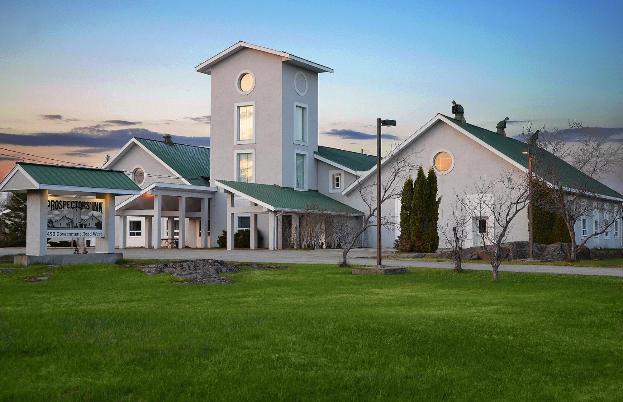 Prospectors Inn Kirkland Lake Exteriör bild